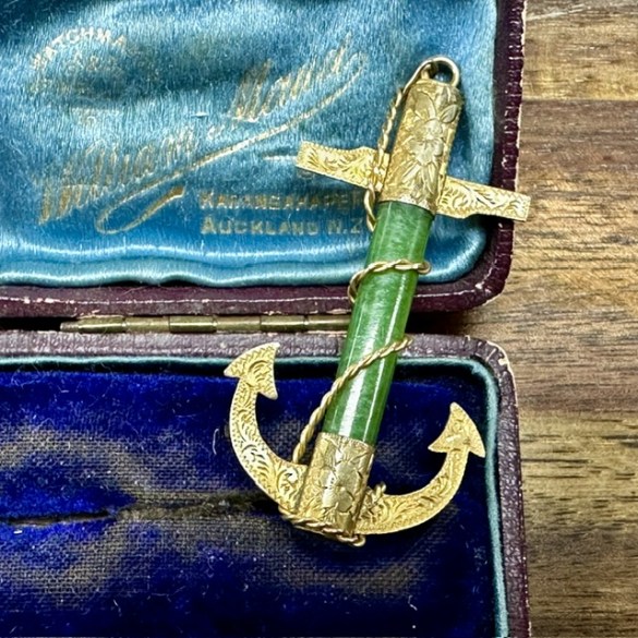 Gold Anchor 2